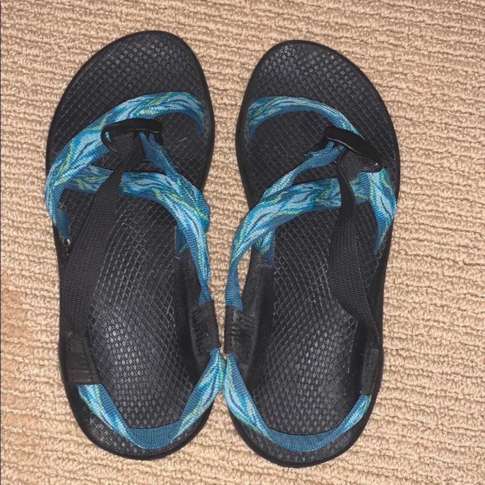 Blue Chaco (women’s 8.5)